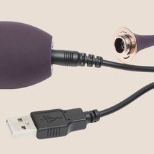 Load image into Gallery viewer, Fifty Shades Freed Remote Control Vibrating Egg