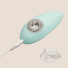 Load image into Gallery viewer, Jopen Pave Grace Clit Vibe / Clitoral Vibrator