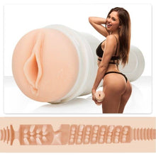 Load image into Gallery viewer, Fleshlight Girls - Riley Reid Utopia -  Masturbator
