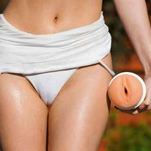 Load image into Gallery viewer, Fleshlight Girls - Riley Reid Utopia -  Masturbator