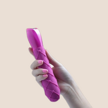 Load image into Gallery viewer, Key By Jopen Ceres Classic  Lace / Classic Vibrator
