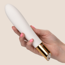 Load image into Gallery viewer, Callie by Jopen Vibrating Magic Wand
